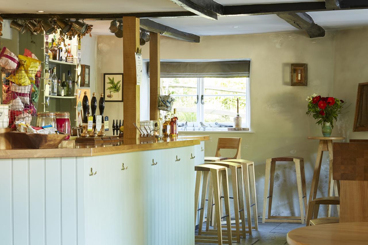 The Royal Oak Hotel Ansty  Eksteriør billede