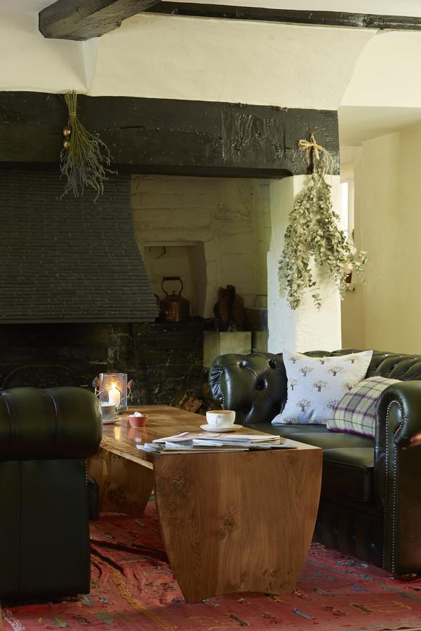 The Royal Oak Hotel Ansty  Eksteriør billede